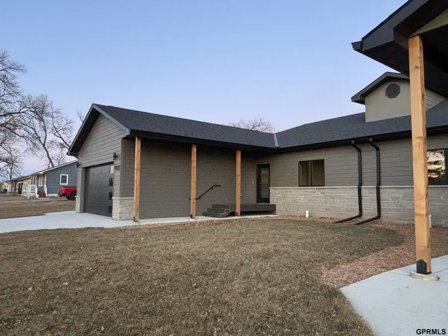 1120 Jasmine Avenue, Crete, NE 68333 - #3