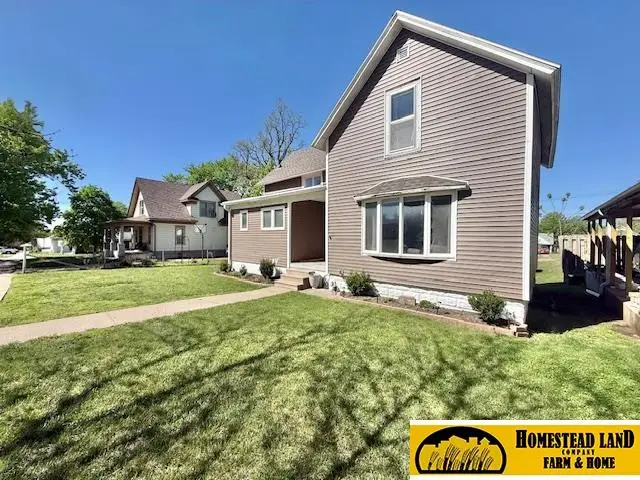 1105 B Street, Fairbury, NE 68352 - #2
