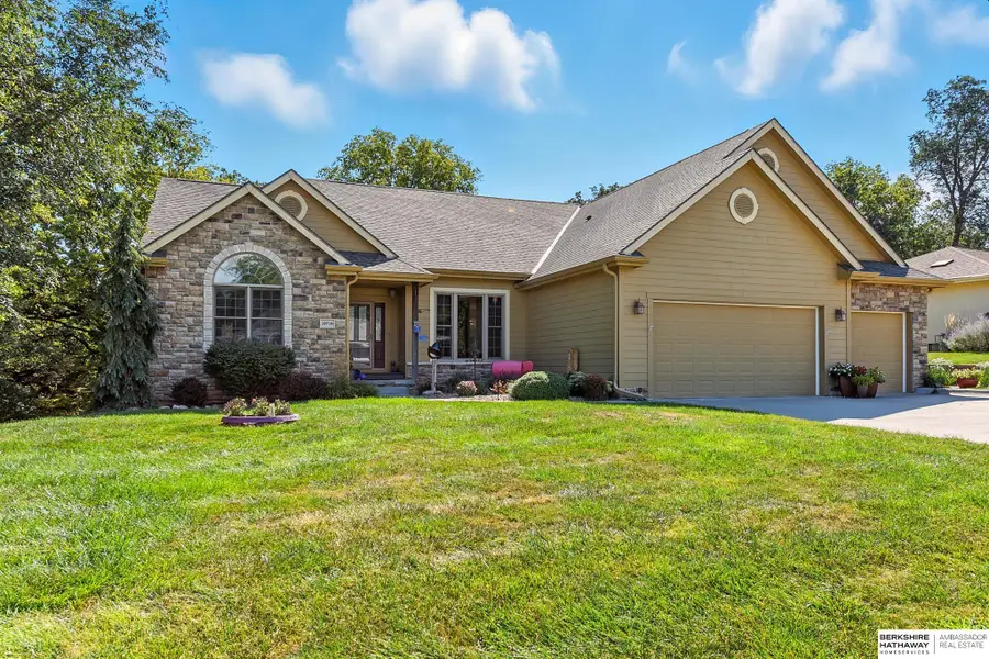 19719 Sterling Court, Plattsmouth, NE 68048 - #3