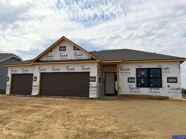 5016 Lawnwood Drive, Papillion, NE 68133