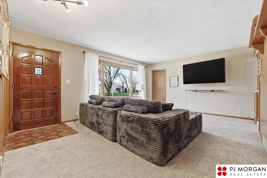 20236 Pinkney Street, Omaha, NE 68022 - #3