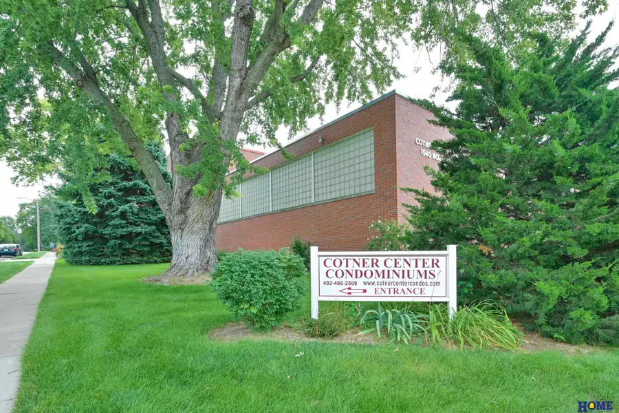 1540 N Cotner Boulevard #A13, Lincoln, NE 68505 - #2