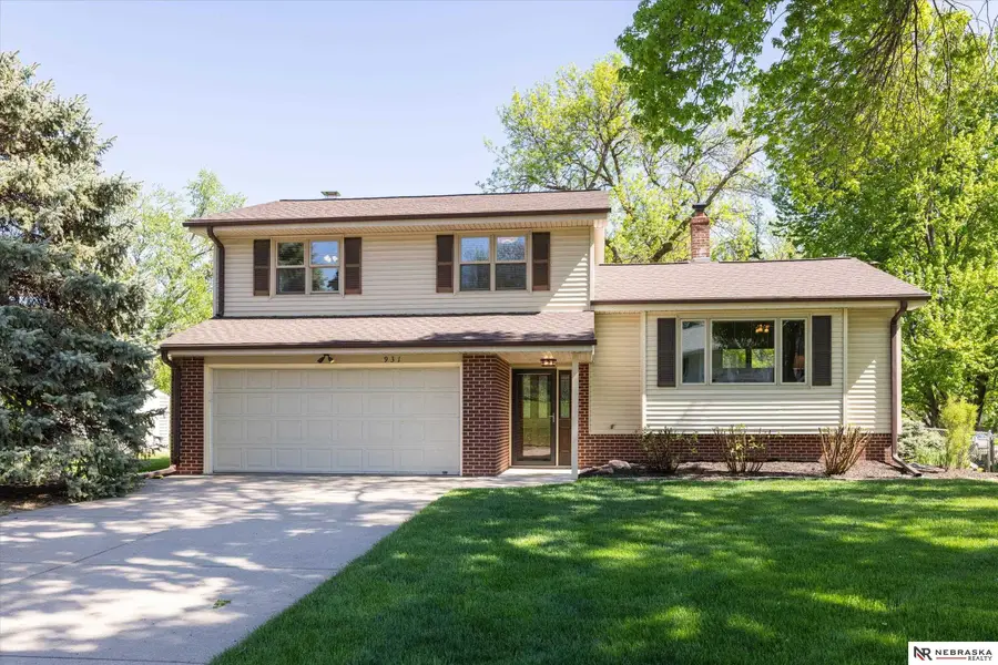 931 Fawn Parkway, Omaha, NE 68154 - #2