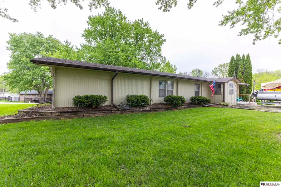 8301 Auburn Road, Plattsmouth, NE 68048 - #2