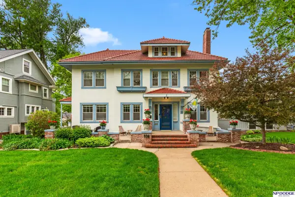 106 S 53rd Street, Omaha, NE 68132