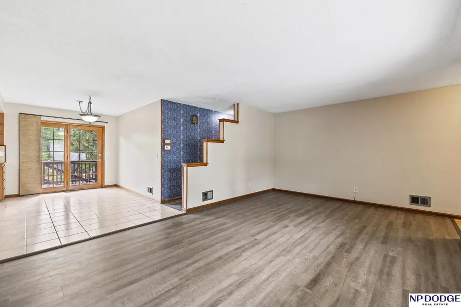 2115 S 38 Street, Omaha, NE 68105 - #3