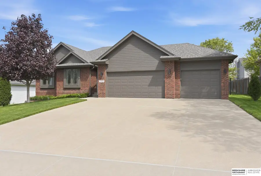 15960 Taylor Street, Omaha, NE 68116 - #3