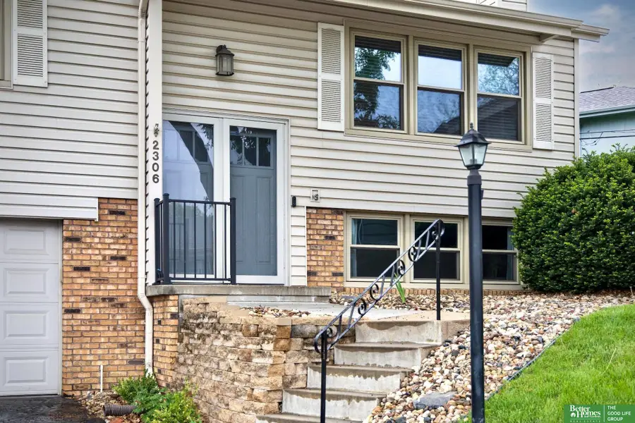 2306 S 119th Court, Omaha, NE 68144 - #2
