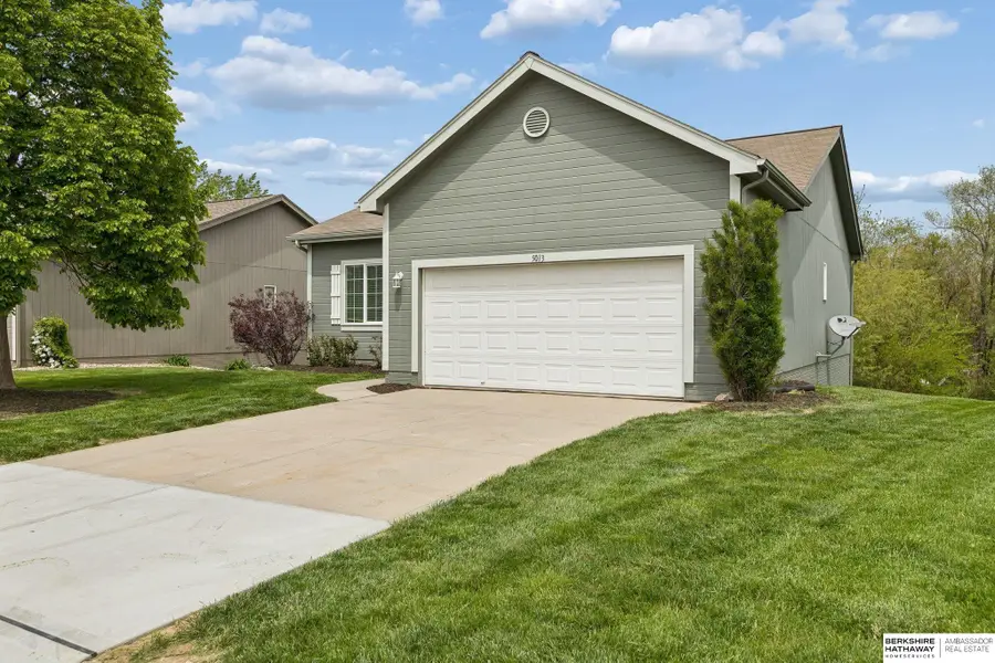 5013 N 160 Street, Omaha, NE 68116 - #2