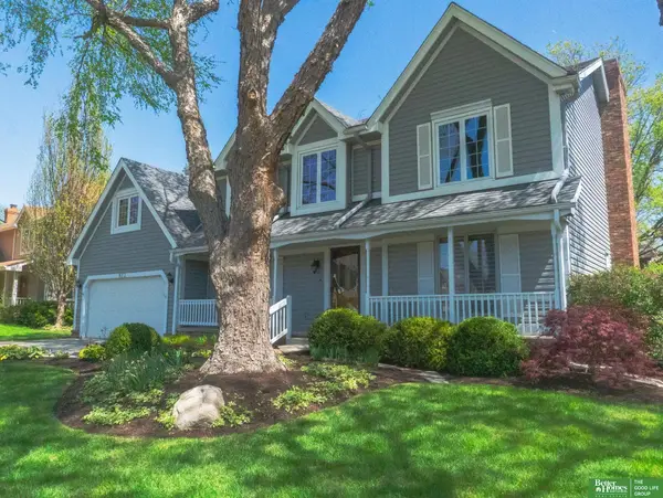 823 N 149 Street, Omaha, NE 68154