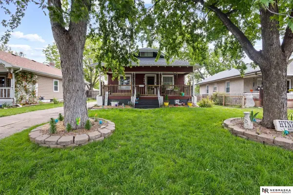 1406 N 10th Street, Beatrice, NE 68310