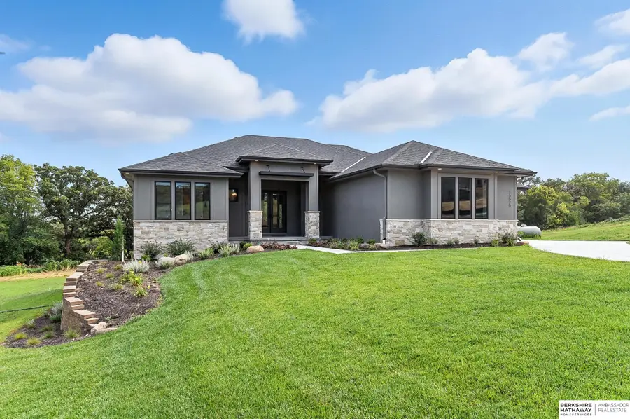 15525 Riha Circle, Springfield, NE 68059 - #3