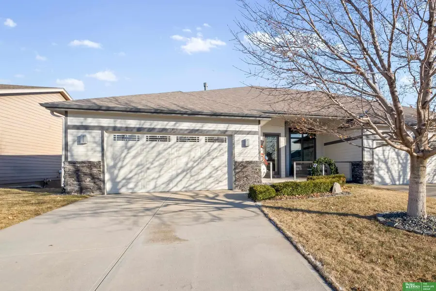 5811 N 159th Street, Omaha, NE 68116 - #2