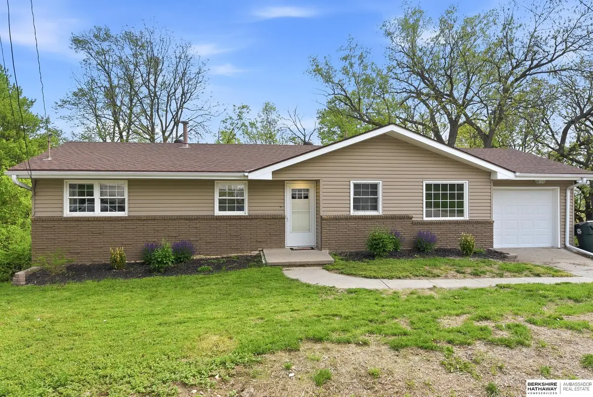 16 Shady Lane, Council Bluffs, IA 51503 - #1