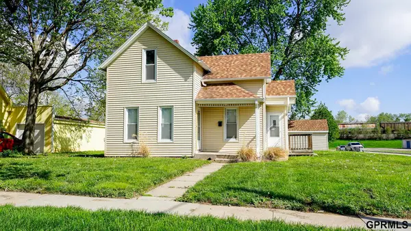 2002 Front Street, Blair, NE 68008