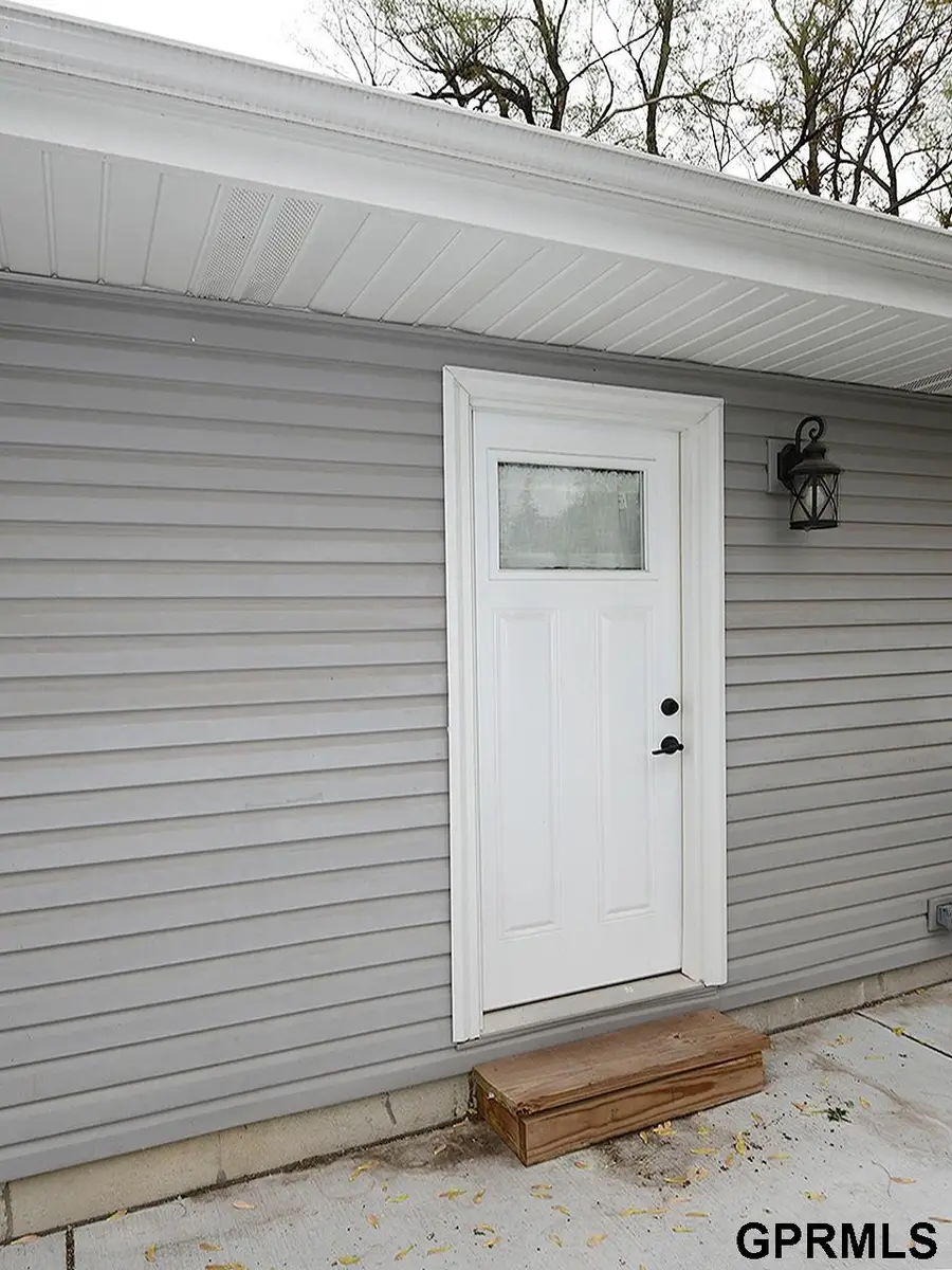 2426 S 8 Street, Lincoln, NE 68502 - #3