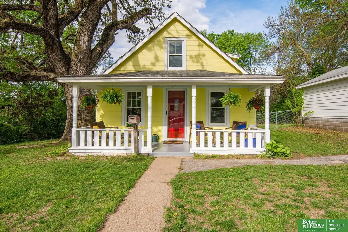 9424 N 30 Street, Omaha, NE 68112 - #1