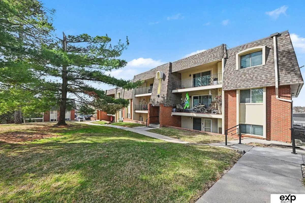 12025 Pierce Plaza #324, Omaha, NE 68144 - #1