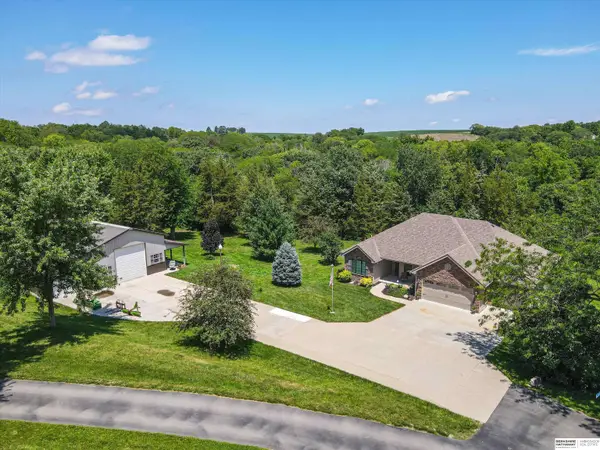 620 Rock Bluff Road, Plattsmouth, NE 68048