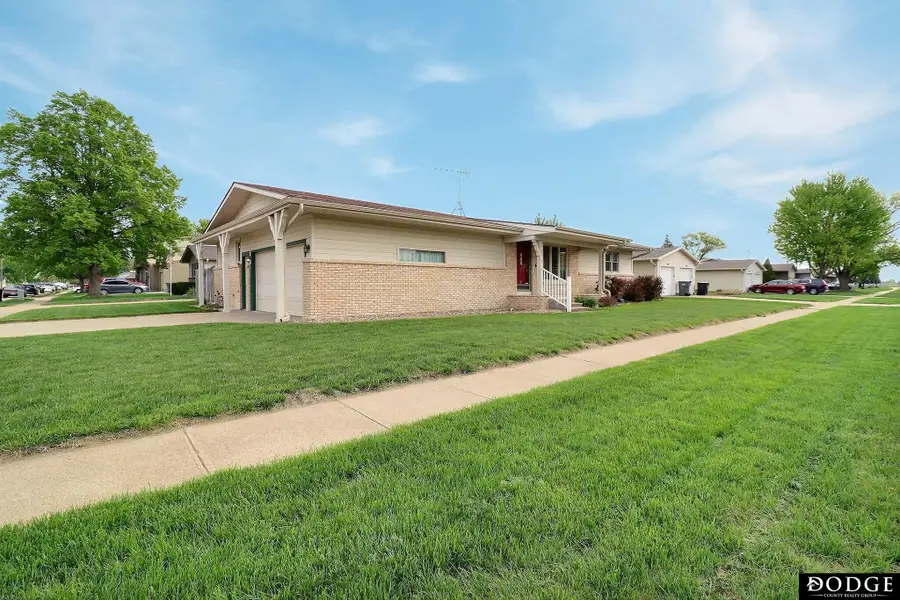 2410 E 1st Street, Fremont, NE 68025 - #2