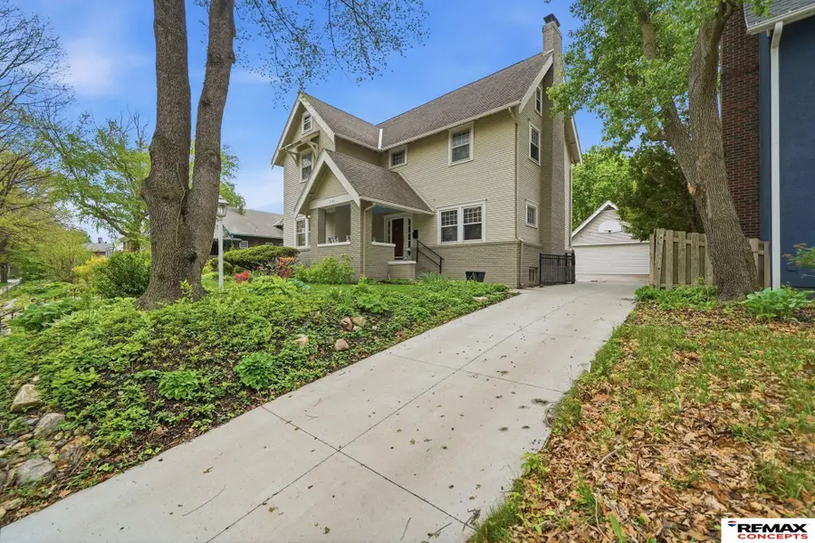 2741 Stratford Avenue, Lincoln, NE 68502 - #3