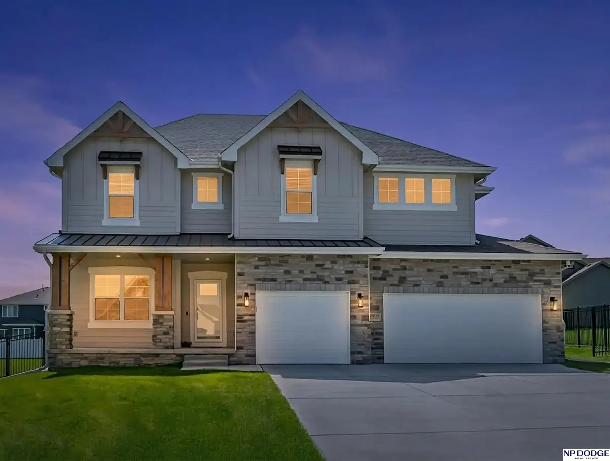 19055 Murifield Circle, Omaha, NE 68136 - #1