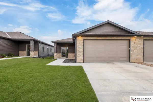 2848 Sheila Lane, Lincoln, NE 68516