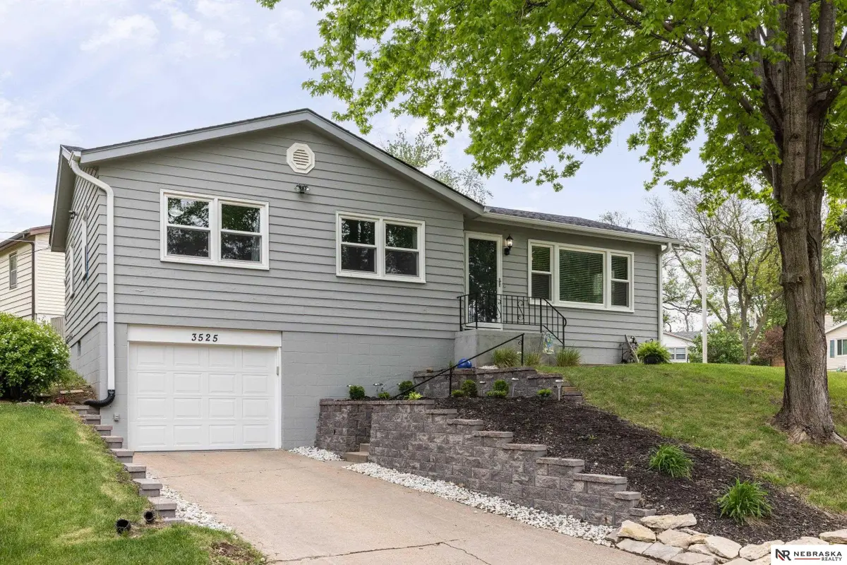 3525 S 91st Street, Omaha, NE 68124 - #1