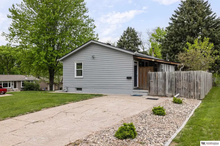 3525 S 91st Street, Omaha, NE 68124 - #3