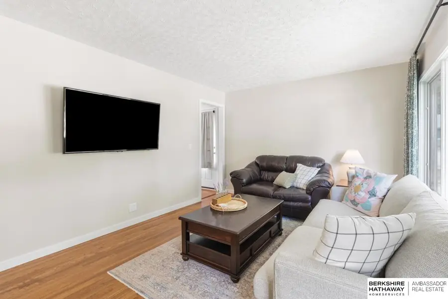 3254 S 77 Avenue, Omaha, NE 68124 - #3