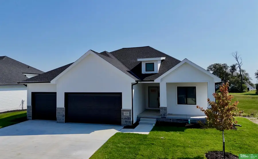 12359 Windsor Drive, Papillion, NE 68046 - #2