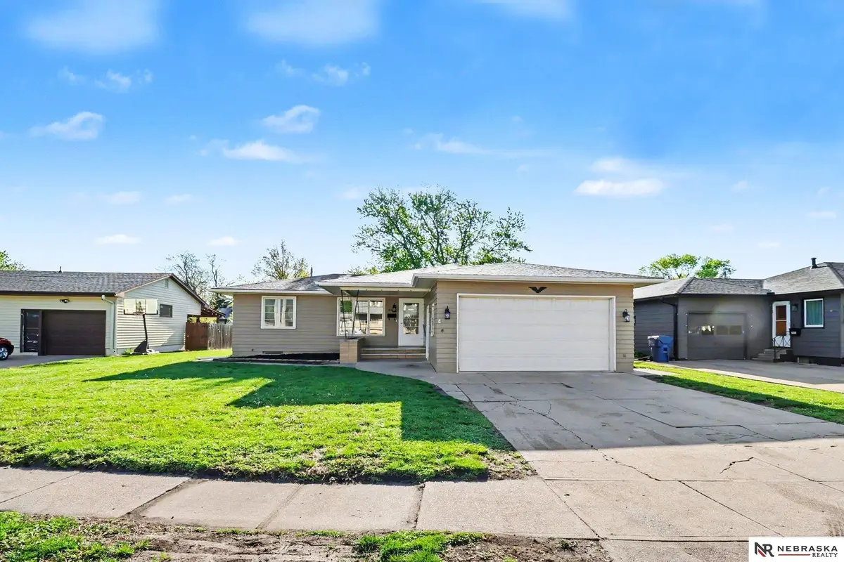 416 N Clarmar Avenue, Fremont, NE 68025 - #1