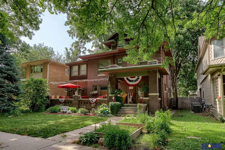 1727 D Street, Lincoln, NE 68502 - #2
