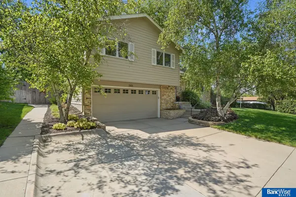 5101 S Bennington Place, Lincoln, NE 68516