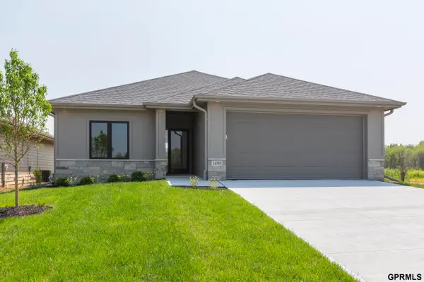 2094 N 182 Avenue Circle, Elkhorn, NE 68022-000