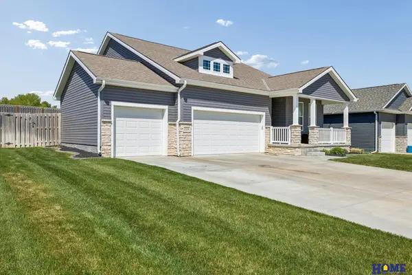 10316 White Pine Road, Lincoln, NE 68527
