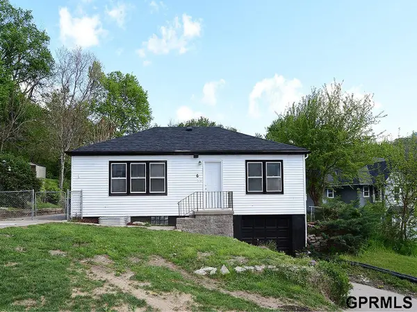 6 Hall Street, Council Bluffs, IA 51503