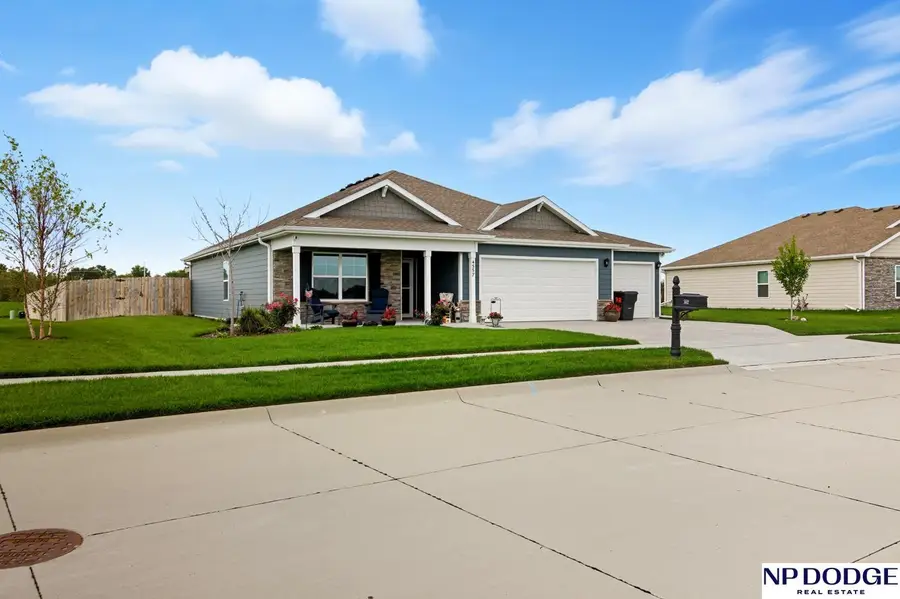 4557 E 18th Avenue, Fremont, NE 68025 - #2