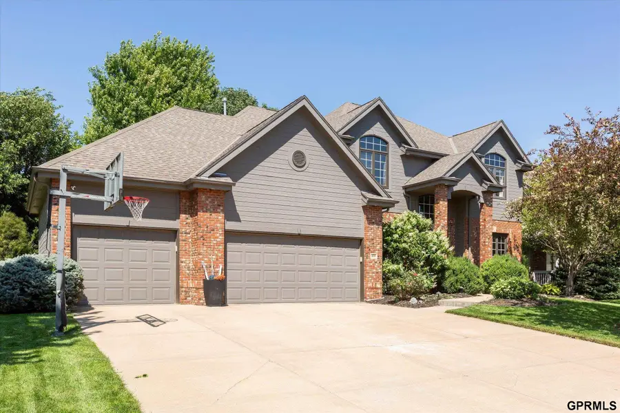 3614 S 185 Avenue, Omaha, NE 68130-0000 - #3