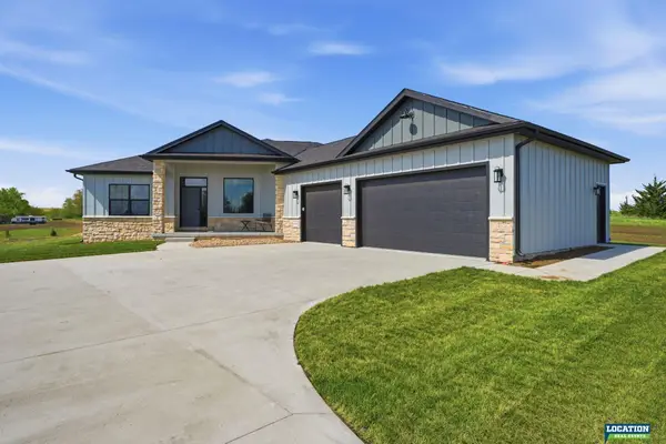 2115 SW 50th Street, Lincoln, NE 68522