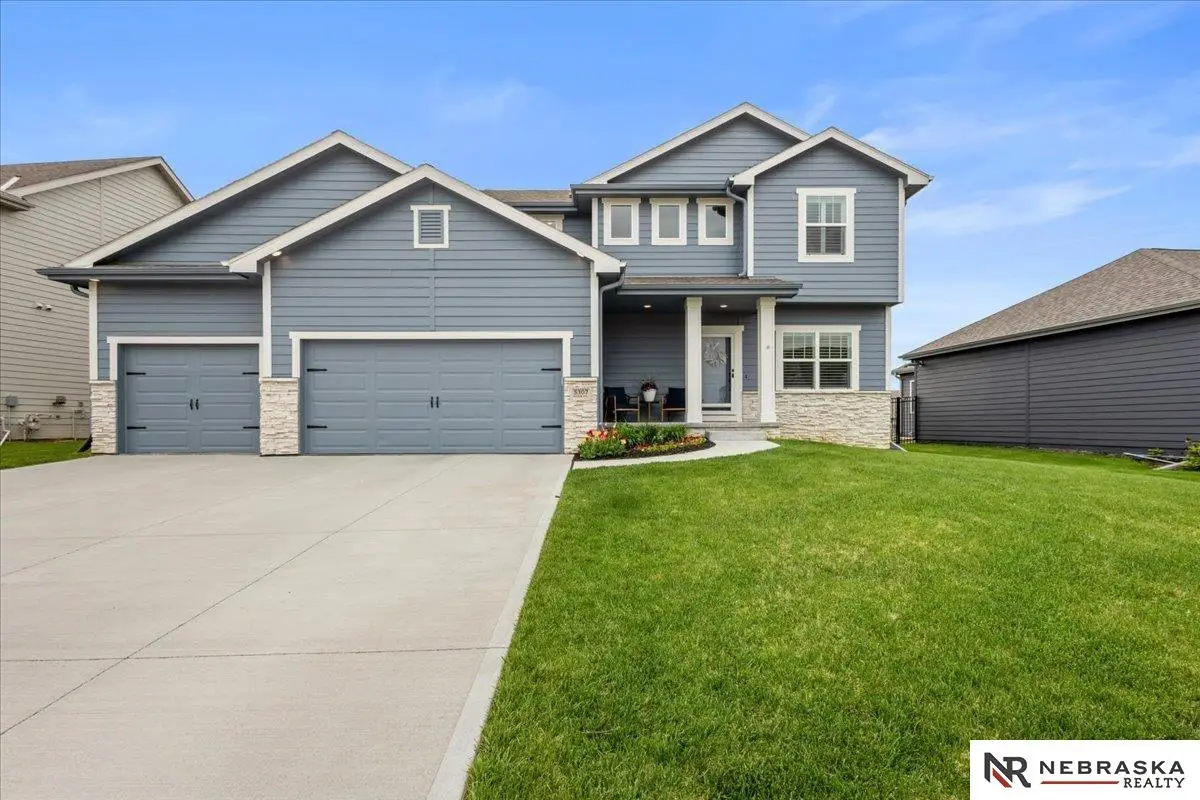 5307 Helwig Avenue, Papillion, NE 68133 - #1
