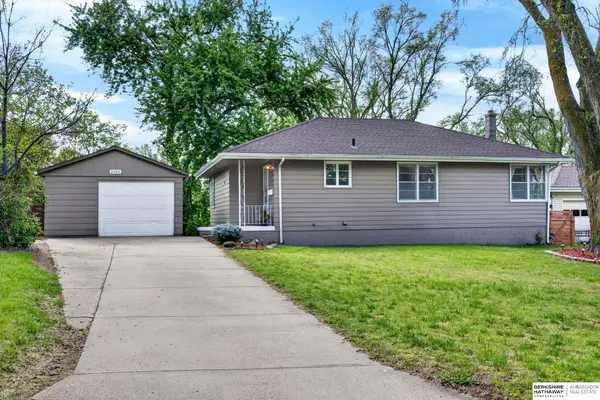 6906 N 41st Street, Omaha, NE 68112