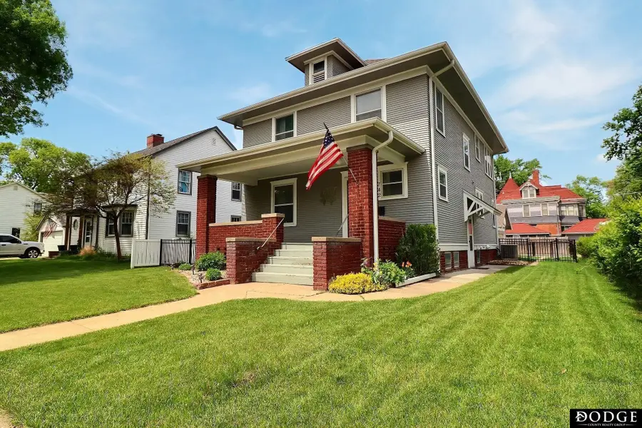 742 E 4th Street, Fremont, NE 68025 - #2