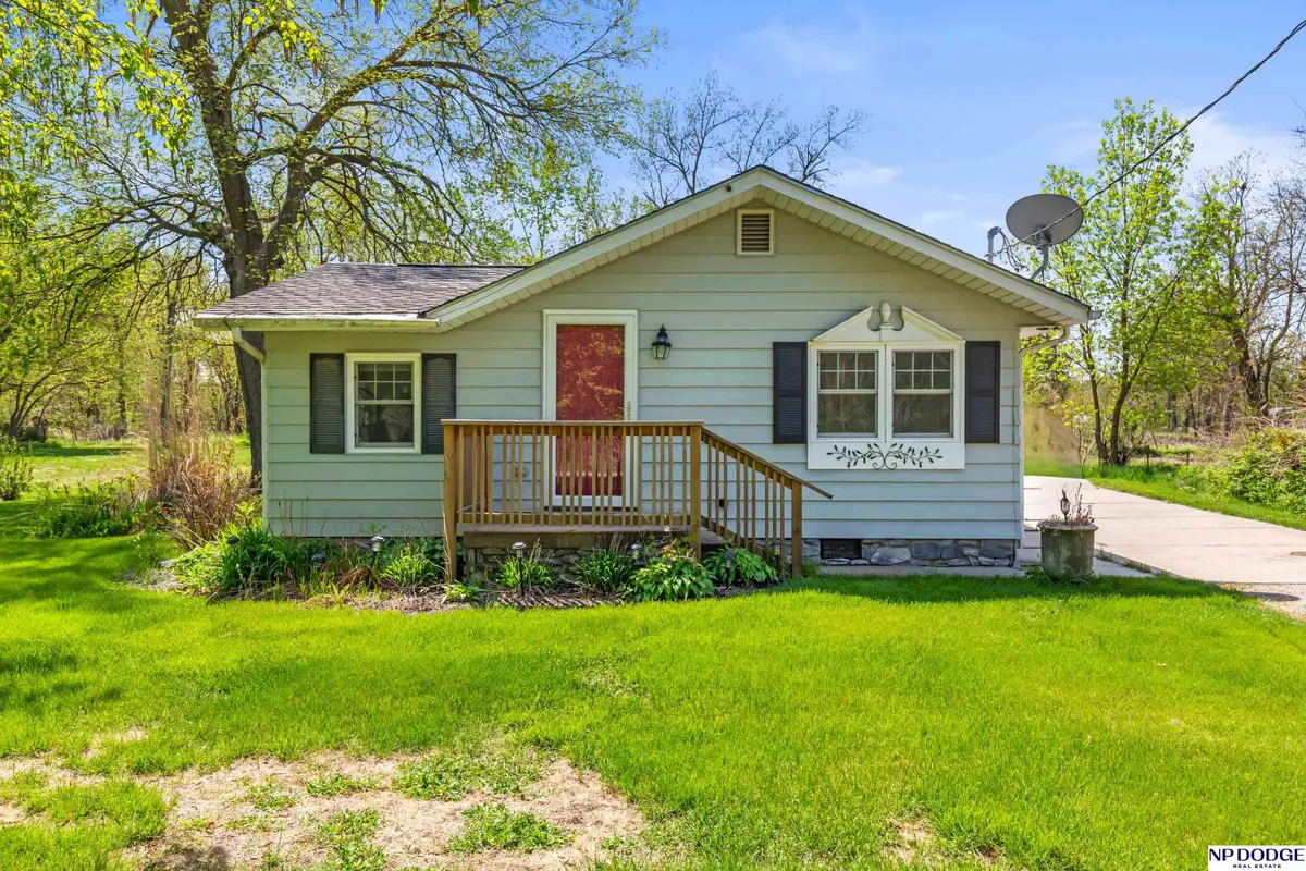 24149 Crown Point Avenue, Valley, NE 68064 - #1