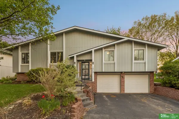 1218 N 145 Plaza, Omaha, NE 68154