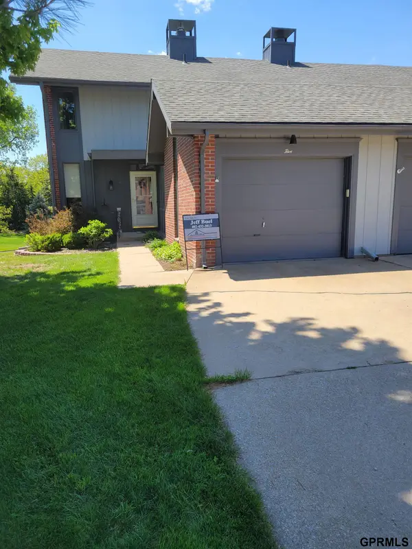 7101 South Street #5, Lincoln, NE 68506