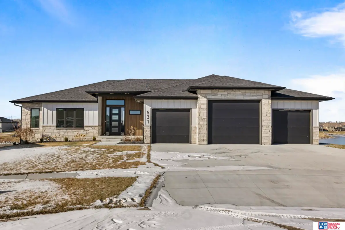 531 White Cap Bay, Lincoln, NE 68527 - #1