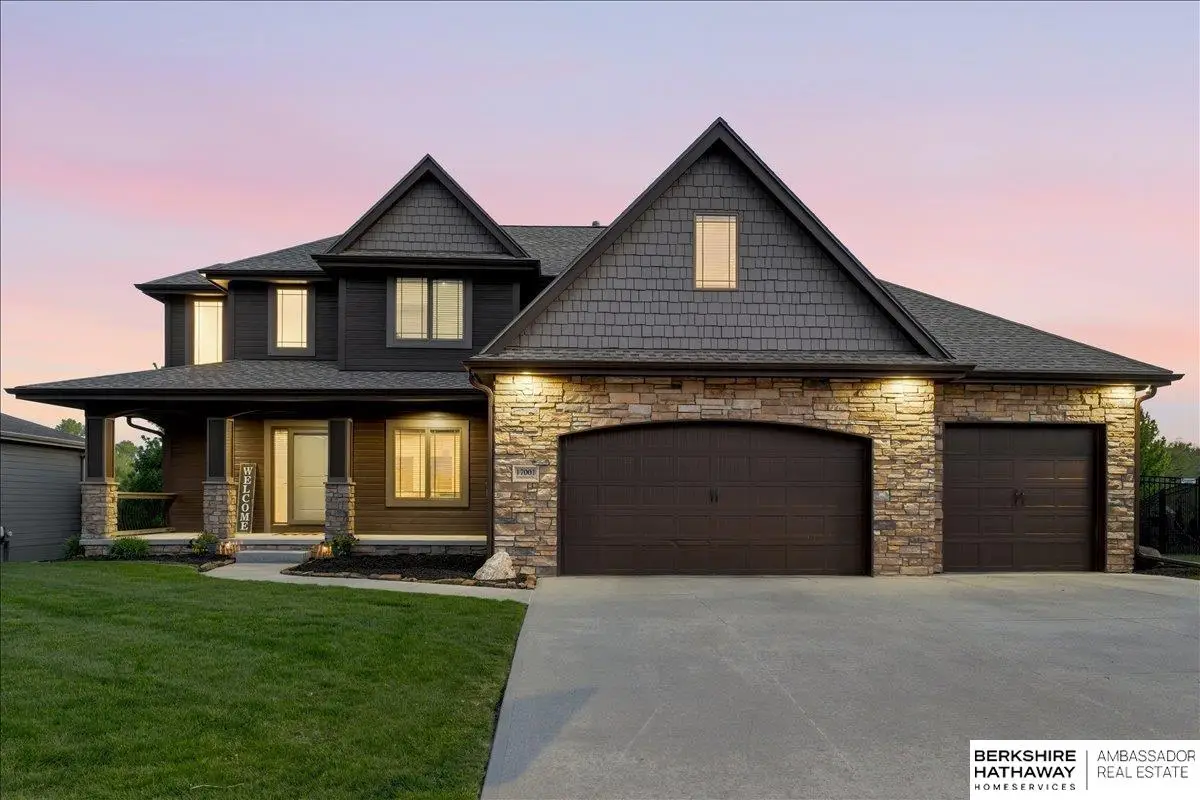 17001 Bondesson Parkway, Bennington, NE 68007 - #1