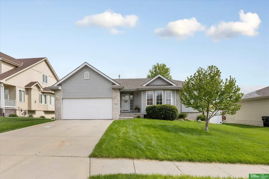 21119 Schofield Drive, Gretna, NE 68028 - #2