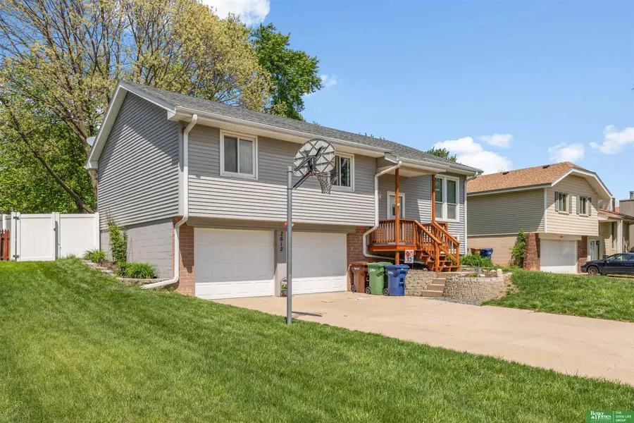 2612 Ponderosa Drive, Bellevue, NE 68123 - #2
